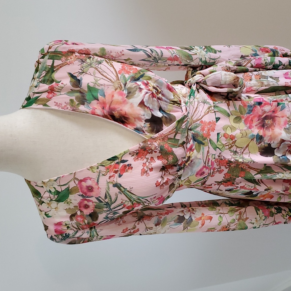 Jay Godrey Floral Pink/Green Wrap fully lined Dress handkerchief hem Size 0 EUC - Picture 4 of 9
